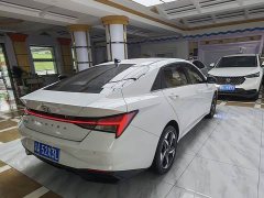 Hyundai Elantra 1.5L CVT Luxury - ფოტო 7
