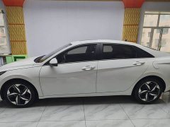 Hyundai Elantra 1.5L CVT Luxury - ფოტო 9