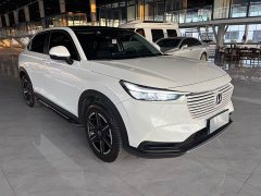 Honda Vezel 1.5L CVT Tech Edition - ფოტო 3