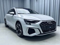 Audi A3 Facelift Sportback 35 TFSI Luxury Sport - ფოტო 3