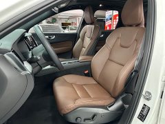 Volvo XC60 T5 AWD Smart Luxury Edition - ფოტო 12