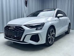 Audi A3 Sportback 35 TFSI Fashion Sport - ფოტო 1