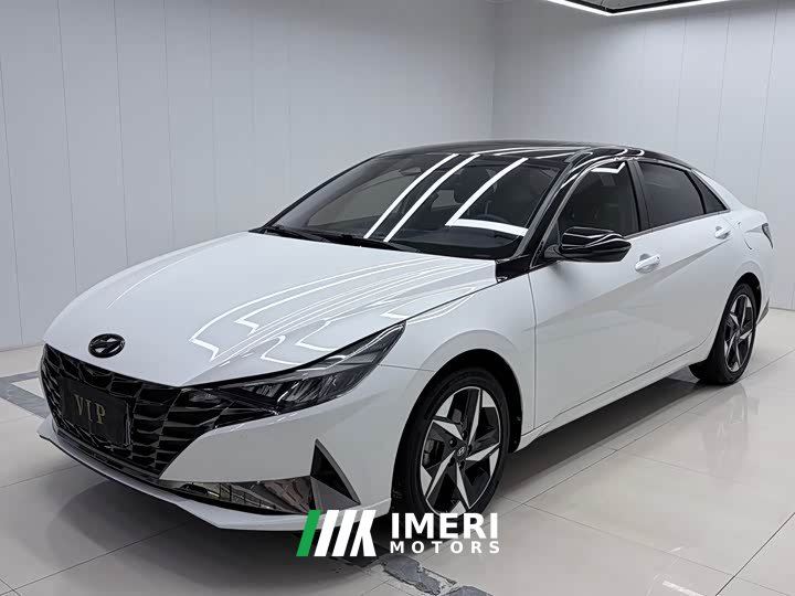 Hyundai Elantra 2023 1.5L CVT Luxury - ავტომობილი ჩინეთიდან