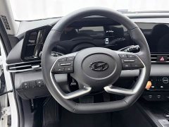 Hyundai Elantra 2023 1.5L CVT Luxury - ფოტო 10