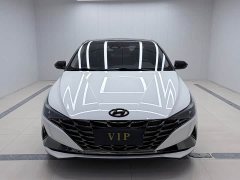 Hyundai Elantra 2023 1.5L CVT Luxury - ფოტო 2