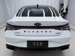 Hyundai Elantra 2023 1.5L CVT Luxury - ფოტო 5