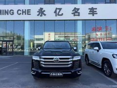 Toyota Land Cruiser (Imported) 2022 VX-R Middle East Version - ფოტო 2