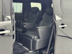 Toyota Vellfire 2024 Crown Hybrid 2.5L Executive Premier Edition - ფოტო 8