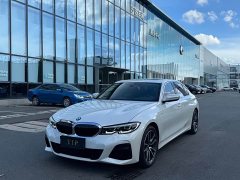BMW 3 Series 325Li M Sport Package - ფოტო 1