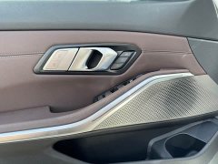 BMW 3 Series 325Li M Sport Package - ფოტო 5
