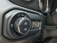 Jeep Wrangler 2.0T Sahara Four-Door - ფოტო 15