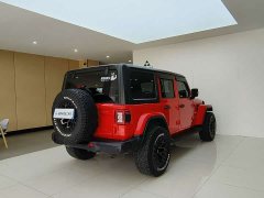 Jeep Wrangler 2.0T Sahara Four-Door - ფოტო 2