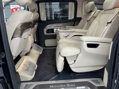Mercedes-Benz V-Class 2022 V 260 Luxury Edition - ფოტო 10