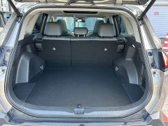 Toyota RAV4 2.0L AWD Luxury - ფოტო 20