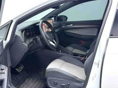 Volkswagen Golf 2025 300TSI - ფოტო 3