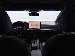 Volkswagen Golf 2025 300TSI - ფოტო 6
