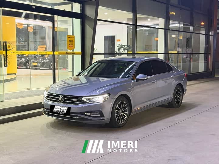 Volkswagen Magotan 2020 330TSI DSG Luxury - ავტომობილი ჩინეთიდან