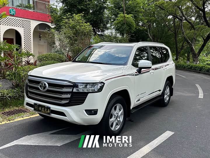 Toyota Land Cruiser (Imported) LC300 3.3T Diesel - ავტომობილი ჩინეთიდან