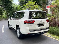 Toyota Land Cruiser (Imported) LC300 3.3T Diesel - ფოტო 2