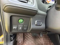 Honda Vezel 1.5L CVT Phantom Night Pioneer Edition - ფოტო 16