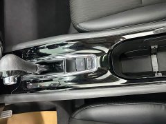 Honda Vezel 1.5L CVT Phantom Night Pioneer Edition - ფოტო 14