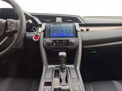 Honda Civic 2021 Hatchback 220 Turbo CVT Sharp Control - ფოტო 16
