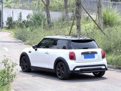 BMW MINI 1.5T COOPER Artist - ფოტო 6