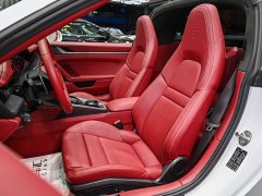 Porsche 911 Targa 4 3.0T - ფოტო 10