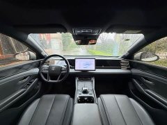 BYD Qin L DM-i Smart Drive Edition 120KM Superior - ფოტო 4