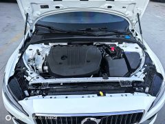 Volvo S60 B4 Smart Luxury Edition - ფოტო 10
