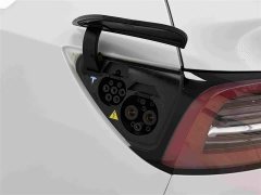 Tesla Model Y Rear-Wheel Drive - ფოტო 16