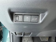 Toyota RAV4 2.0L FWD Luxury - ფოტო 11