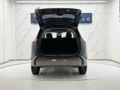 Toyota RAV4 2.0L FWD Luxury - ფოტო 9