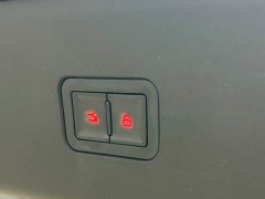 BYD Dolphin 06 DM-i Touring DM-i 150KM Flagship - ფოტო 17