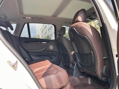 BMW X1 sDrive20Li Fashion - ფოტო 14
