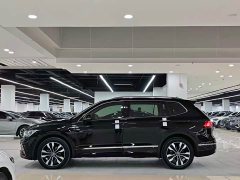 Volkswagen Tiguan L 330TSI Automatic FWD R-Line Comfort Edition - ფოტო 3