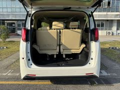 Toyota Alphard 2021 Hybrid 2.5L Premium Edition - ფოტო 18