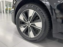 Mercedes-Benz V-Class 2022 V 260 L Long Wheelbase Luxury Edition - ფოტო 19
