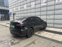 Tesla Model Y Standard Range RWD - ფოტო 7