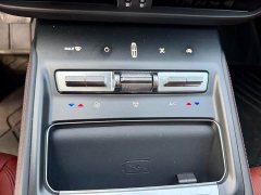 Lincoln Z 2.0T Premium - ფოტო 12