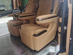 Mercedes-Benz V-Class 2022 V 260 L Long Wheelbase Luxury Edition - ფოტო 16