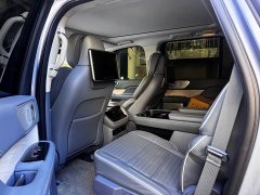 Lincoln Navigator 2022 Presidential Edition 3.5T - ფოტო 5