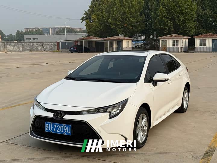 Toyota Corolla 1.8L CVT Luxury