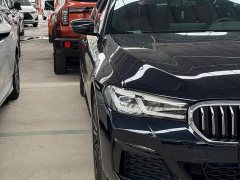 BMW 5 Series 530Li Premier M Sport Package - ფოტო 2