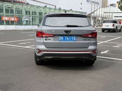 Volkswagen Jetta VS7 280TSI Automatic Gloss Honor Edition - ფოტო 4