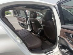 BMW 3 Series 320Li M Sport Package - ფოტო 10