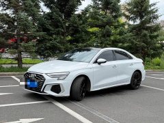 Audi A3 A3L Limousine 35 TFSI Fashion Sport - ფოტო 1