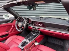 Porsche 911 Targa 4 3.0T - ფოტო 14