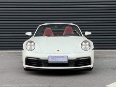 Porsche 911 Targa 4 3.0T - ფოტო 2