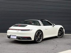 Porsche 911 Targa 4 3.0T - ფოტო 6